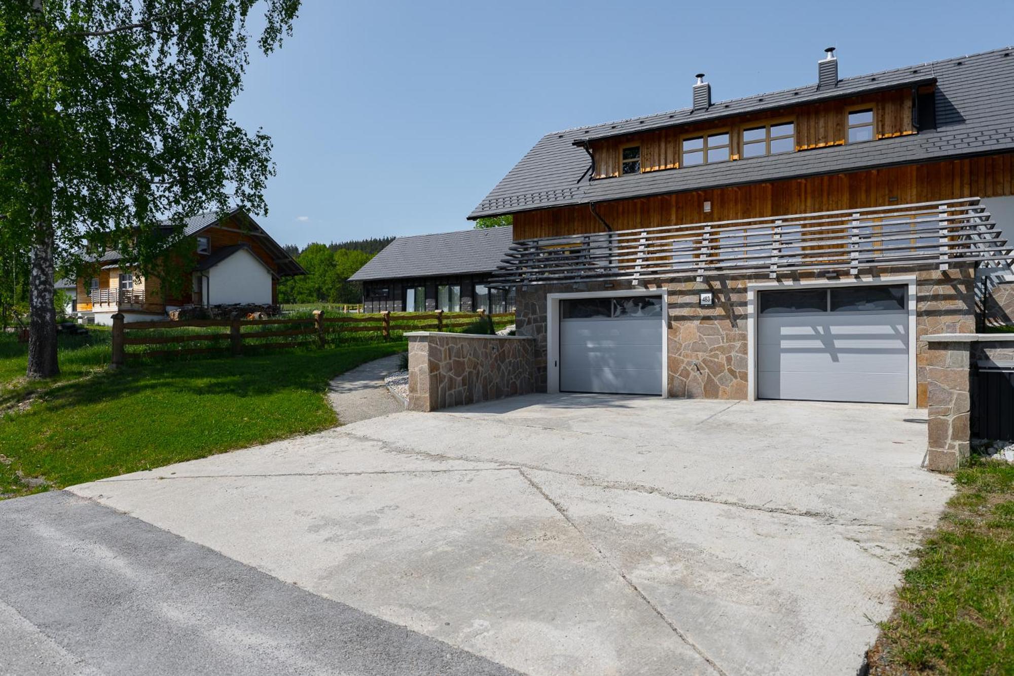Gabreta Apartments Stachy Екстериор снимка