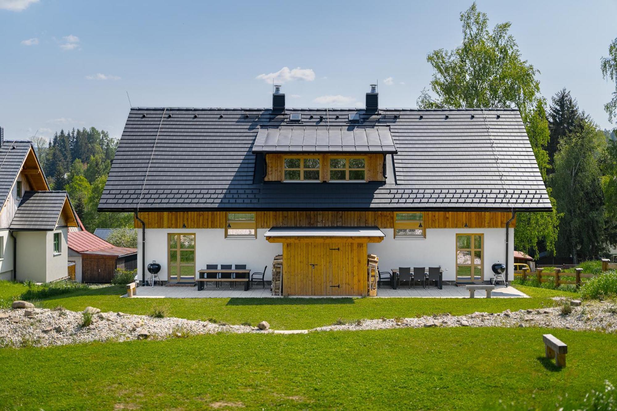 Gabreta Apartments Stachy Екстериор снимка