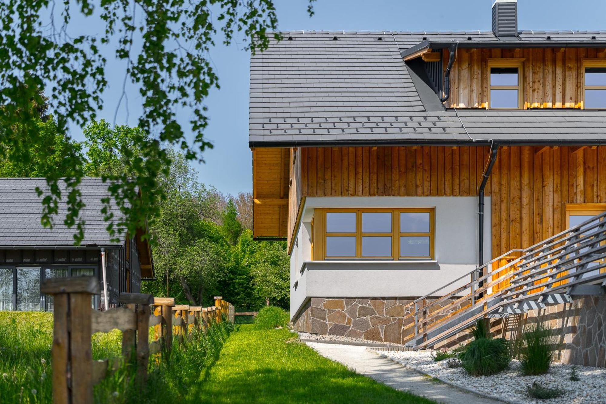 Gabreta Apartments Stachy Екстериор снимка